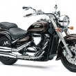 重厚感あるアメリカンに特別カラーが追加：SUZUKI INTRUDER Classic 400 CW仕様