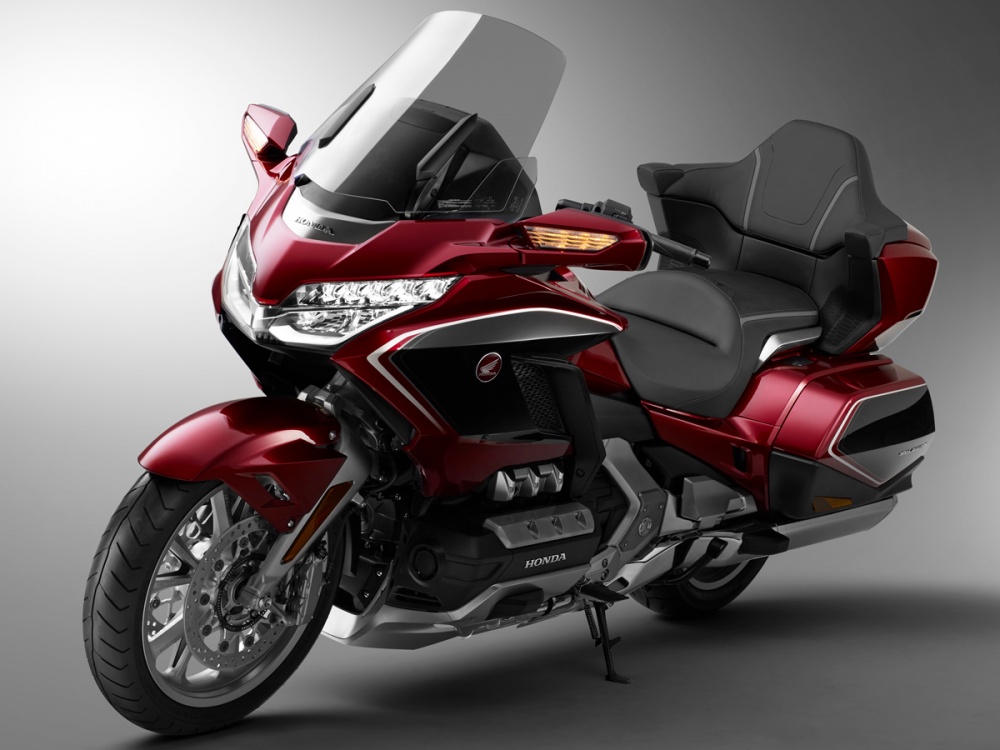 東京モーターショー2017]フルモデルチェンジを受けた新型