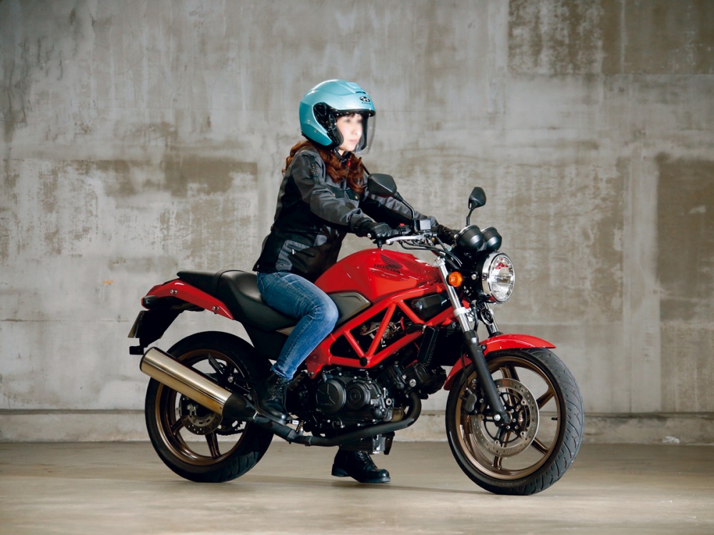 VTR250 ローダウン仕様　足付き抜群 VTR250 ローダウン仕様足付き抜群 (RS PIT SHO) 矢川のホンダの中古