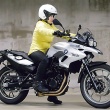 [女性ライダーの足つきチェック] F700GS (2013年撮影)