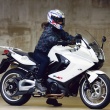 [女性ライダーの足つきチェック] F800GT(2014年撮影)