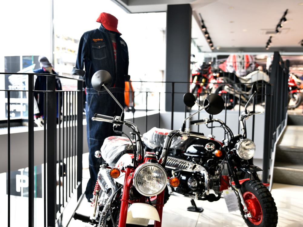 ホンダのお店が生まれ変わります 新生ドリーム店 第一号店 Honda Dream 川崎宮前店がオープン バイクトピックス レディスバイク