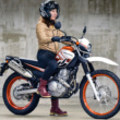 [女性ライダーの足つきチェック]New SEROW250(2018年撮影)