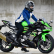 [女性ライダーの足つきチェック]Ninja ZX-6R KRT Edition(2019年撮影)