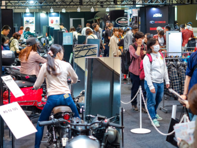 東京モーターサイクルショー2019 最終日です！レディスサポートスクエアで女性ライダーをお待ちしてます♪