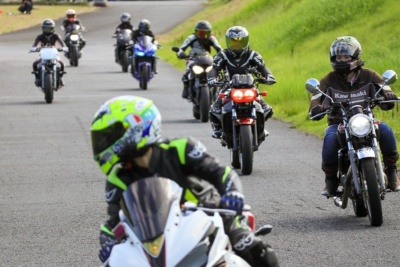 デスクロス走行会開催レポート！イベント名の印象とは裏腹に和やかな雰囲気のサーキット走行会♪