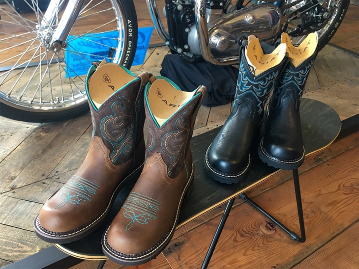 ARIAT FAT BABY HERITAGE ブーツ