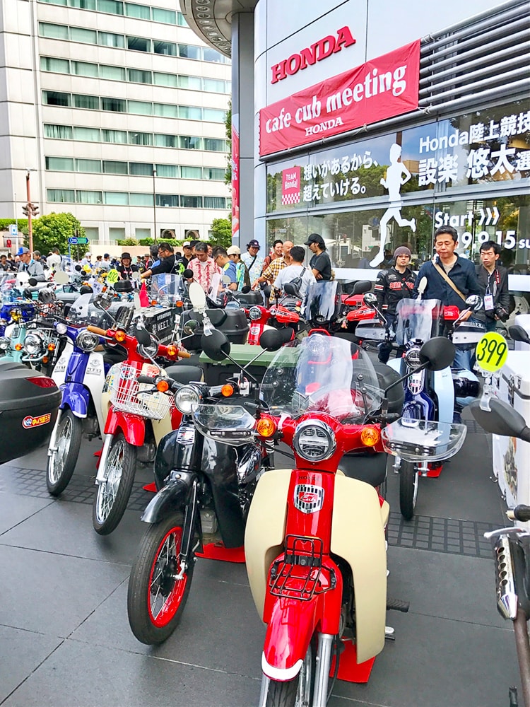 個性豊かな カブ主 が大集結 カフェカブミーティング In 青山 開催レポート バイクイベントレポート レディスバイク