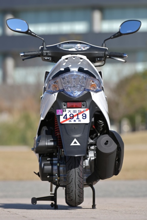 KYMCO GP125i VCBS リヤビュー