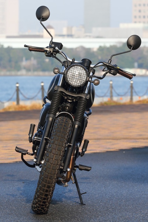 MUTT MOTORCYCLES MASTIFF250 フロントビュー