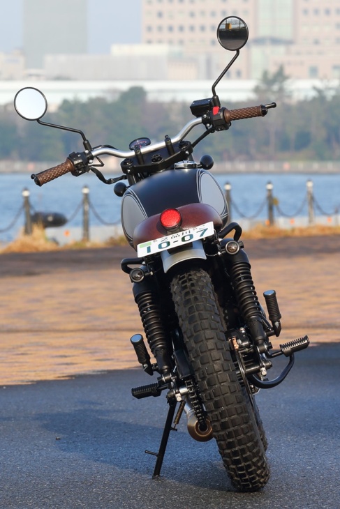 MUTT MOTORCYCLES MASTIFF250 リヤビュー