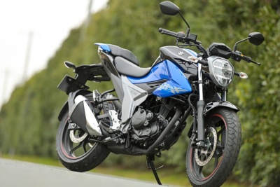 SUZUKI GIXXER