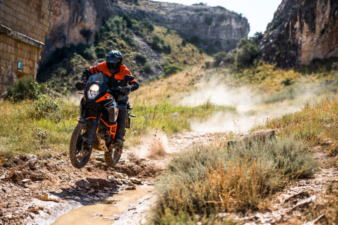 1090 ADVENTURE R（2019）