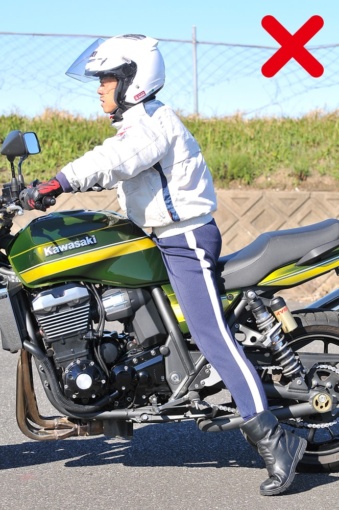 バイクを停止する時のポイント