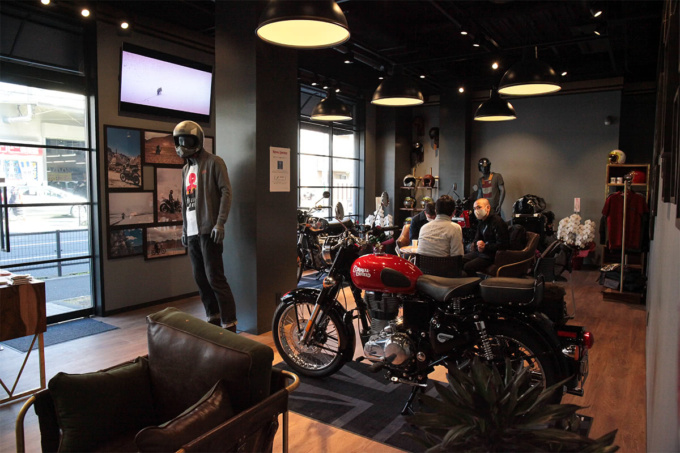 Royal Enfield Tokyo Show Room くつろぎスペース