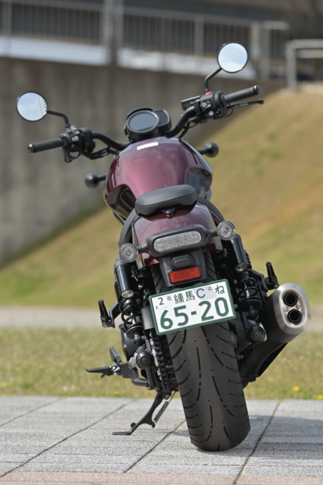 HONDA REBEL1100 後ろ