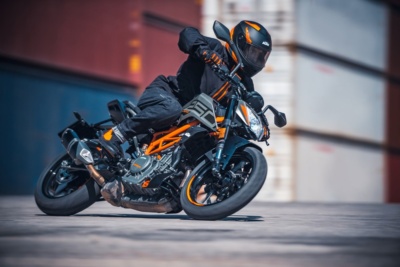 KTM 2021年ストリートモデル 一部を価格改定と発表