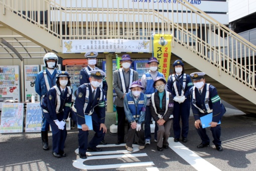 湾岸署×三田署 バイクの“交通安全啓発イベントinライコランド東雲”