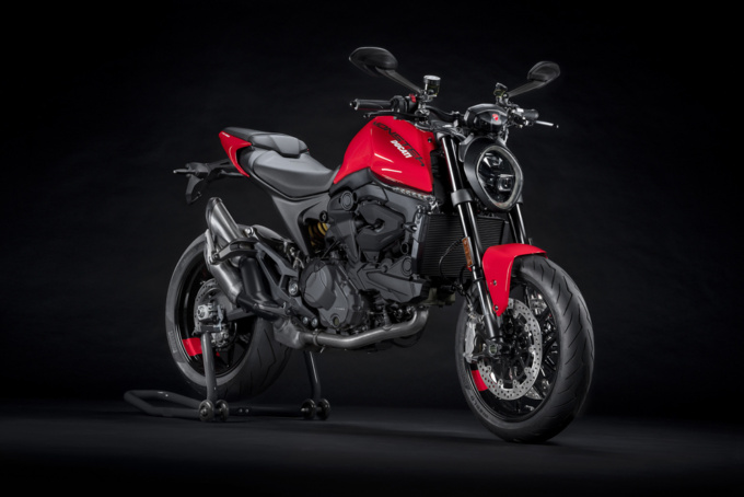 新型DUCATIモンスター