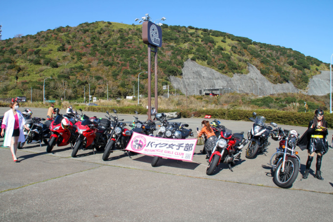 バイク女子部ハロウィンミーティングinバイカーズパラダイス南箱根