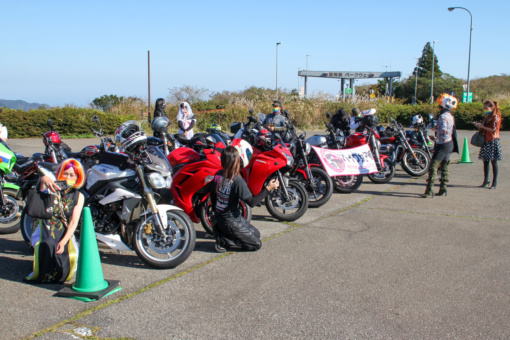 バイク女子部ハロウィンミーティングinバイカーズパラダイス南箱根