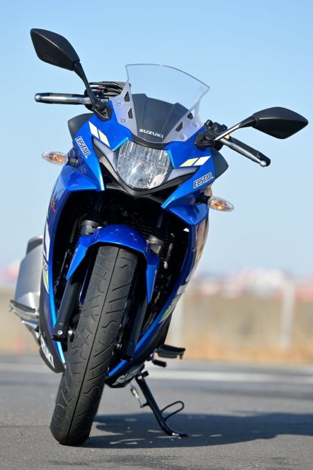 スズキ GSX250R ABS（2022年モデル）フロントビュー