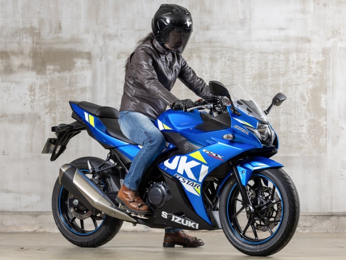 スズキ GSX250R ABS（2022年モデル）乗車姿勢