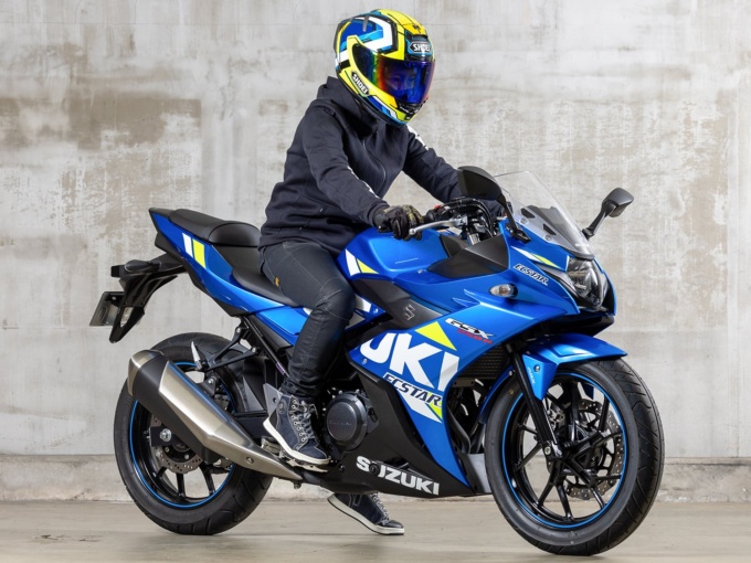 スズキ GSX250R ABS（2022年モデル）乗車姿勢