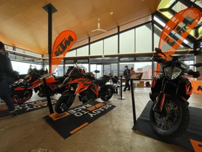 KTM＆ハスクバーナモーターサイクルズ オーナーがバイパラに一挙集結！ブランドミーティングレポート