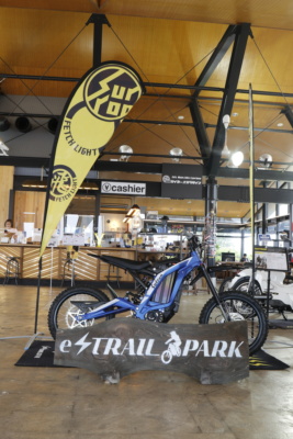 バイカーズパラダイス南箱根に電動バイクであそべる屋外アクティビティ「e-TRAIL PARK」誕生！0円で試走できるトライアル期間スタート