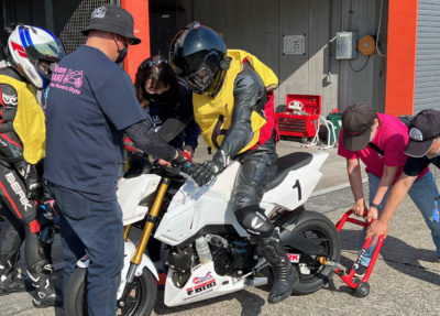 【初心者だけど】マリ輪CLUBレーシングサークル with Lady’s Bike 始動中！【もてぎでレース】