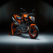 GPマシンのようなグラフィックを身にまとったKTM 890 DUKE GP 発売！