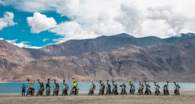 ロイヤルエンフィールドに乗ってヒマラヤを目指すツアー“Moto Himalaya”SPサイト開設！