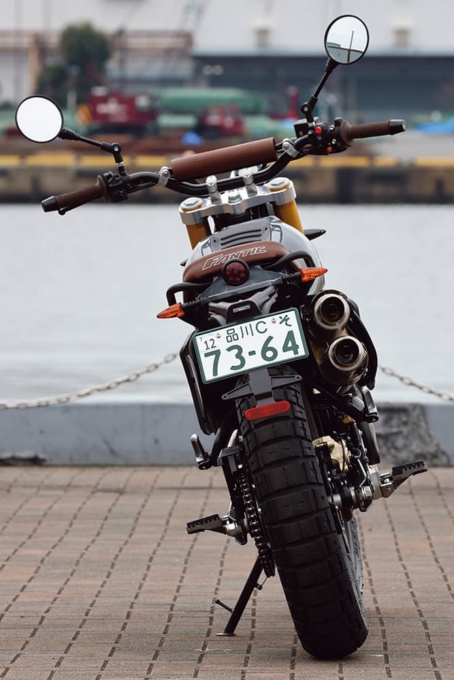 FANTIC CABALLERO SCRAMBLER500（2023年モデル）リヤビュー