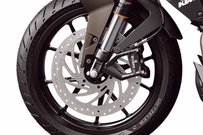 lsb2023_KTM_390DUKE08