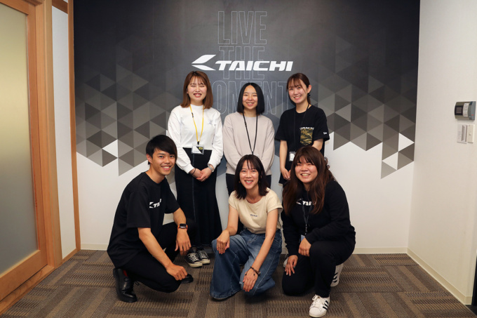 2306 TAICHI womenUP_02